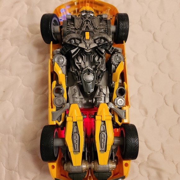 2009 Transformers Revenge Of The Fallen Ultimate Bumble Bee Bumblebee 13” Camaro - Picture 15 of 15